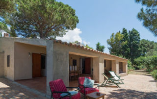 Strandnahes Ferienhaus in der Natur am Capo Vaticano - Aussenansicht